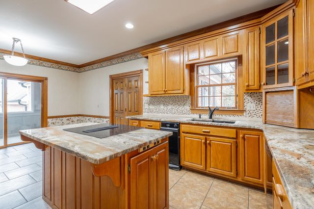 8121 Highway 156, South Pittsburg, TN 37380