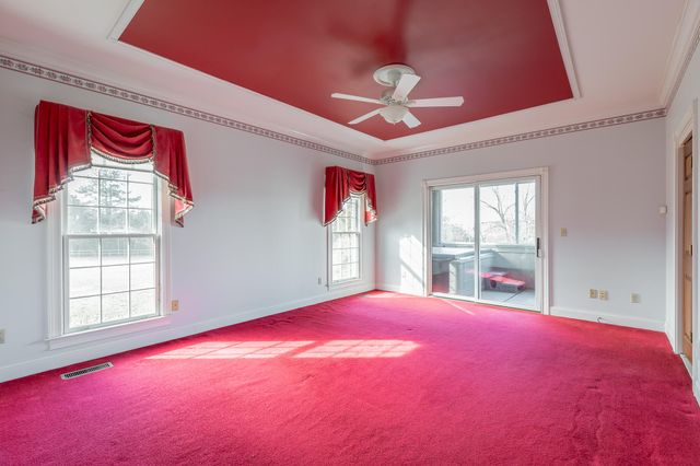 8121 Highway 156, South Pittsburg, TN 37380