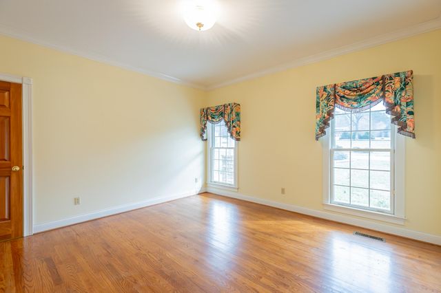 8121 Highway 156, South Pittsburg, TN 37380