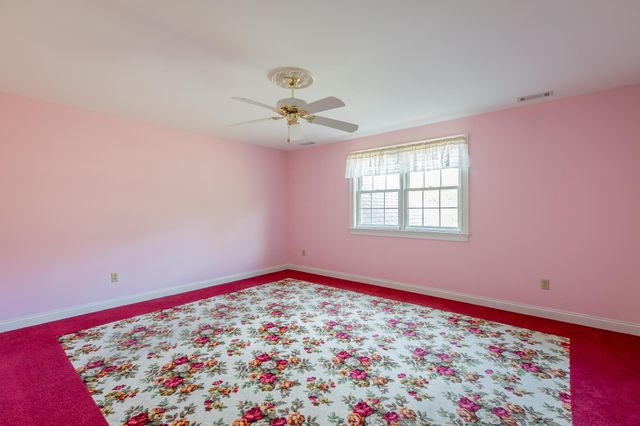 8121 Highway 156, South Pittsburg, TN 37380