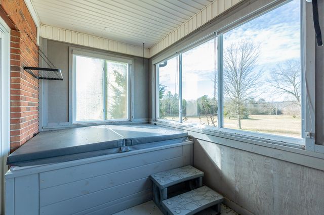 8121 Highway 156, South Pittsburg, TN 37380