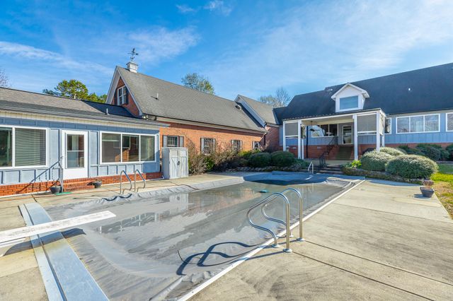 8121 Highway 156, South Pittsburg, TN 37380