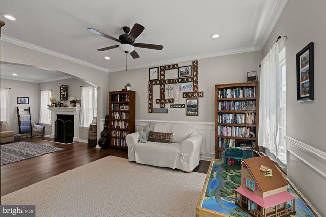 321 W RICHARDSON AVE, Langhorne, PA 19047