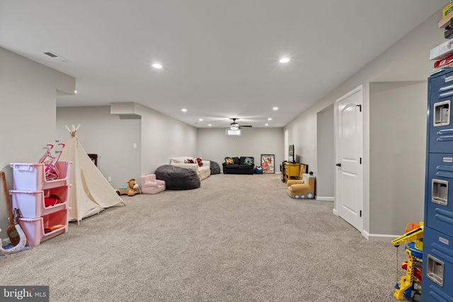 321 W RICHARDSON AVE, Langhorne, PA 19047
