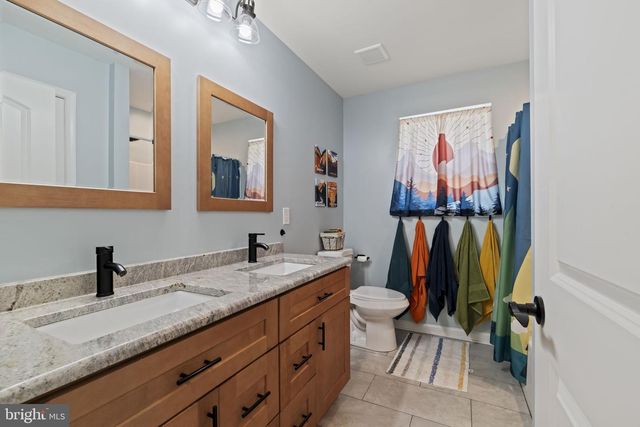 321 W RICHARDSON AVE, Langhorne, PA 19047