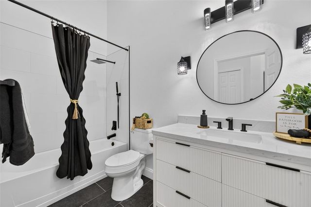 14229 SAPPHIRE BAY CIRCLE, Orlando, FL 32828
