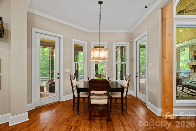 6808 Live Oaks Lane, Waxhaw, NC 28173