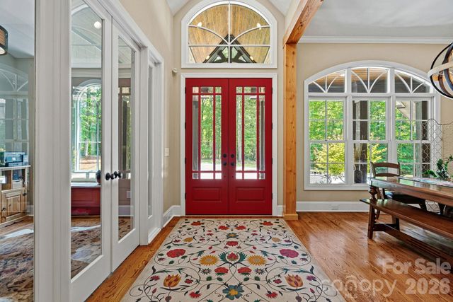 6808 Live Oaks Lane, Waxhaw, NC 28173