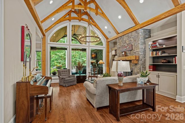 6808 Live Oaks Lane, Waxhaw, NC 28173