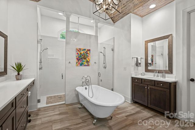 6808 Live Oaks Lane, Waxhaw, NC 28173