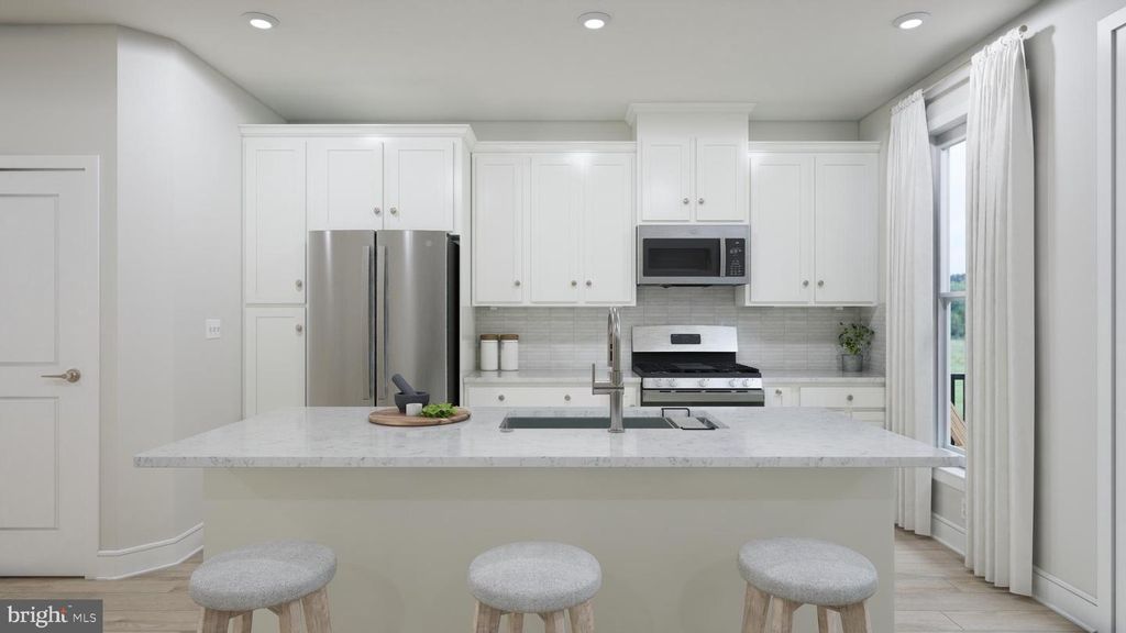 21744 DOLLIS HILL TER, Broadlands, VA 20148