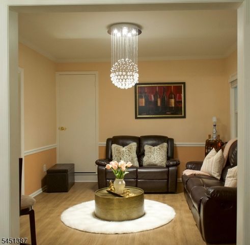12 Carpenter Pl, Cranford Twp., NJ 07016