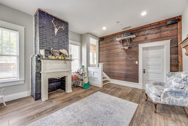 901 N Main Street, Leonard, TX 75452