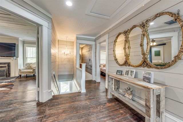 901 N Main Street, Leonard, TX 75452