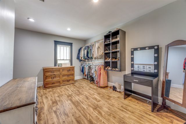 901 N Main Street, Leonard, TX 75452