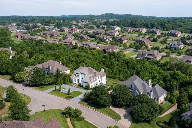 9572 Hampton Reserve Dr, Brentwood, TN 37027