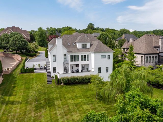 9572 Hampton Reserve Dr, Brentwood, TN 37027