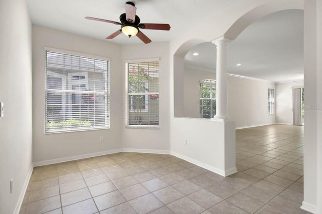15715 PHOEBEPARK AVENUE, Lithia, FL 33547
