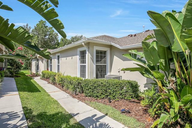 15715 PHOEBEPARK AVENUE, Lithia, FL 33547