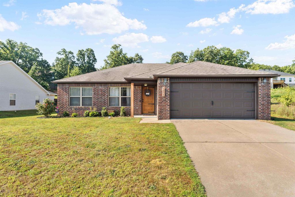 1975 Shadow Ridge Road, Conway, AR 72032