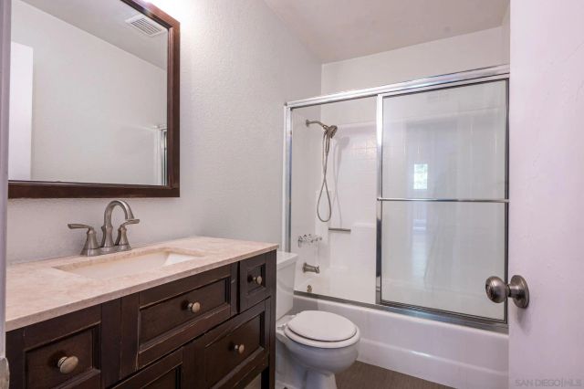 4060 Rosenda Court 230, San Diego, CA 92122