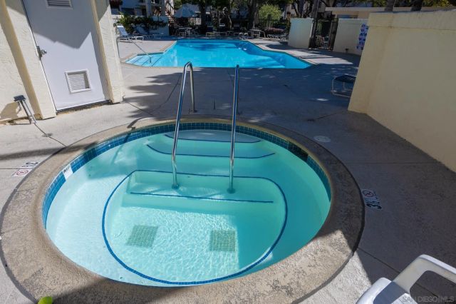 4060 Rosenda Court 230, San Diego, CA 92122