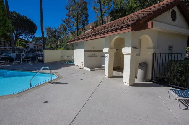4060 Rosenda Court 230, San Diego, CA 92122