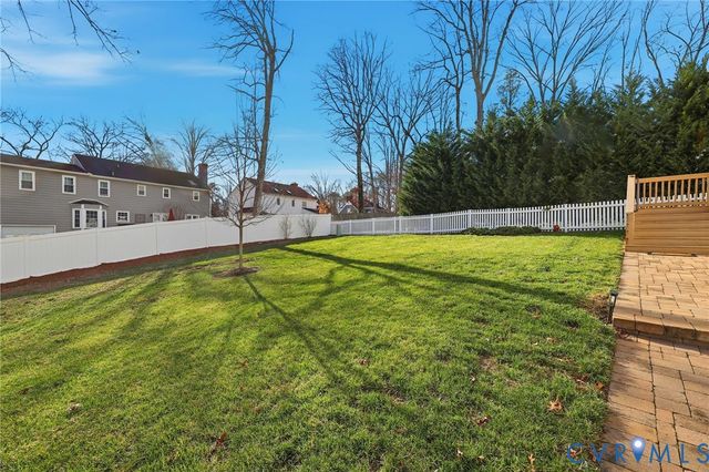 13201 Glenmeadow Ct, Midlothian, VA 23114