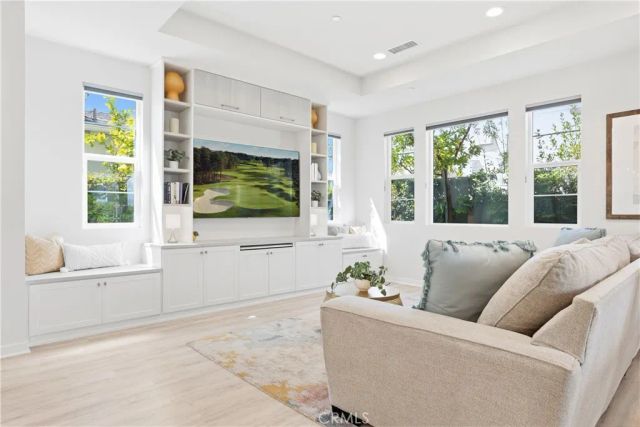 22 Jarano Street, Rancho Mission Viejo, CA 92694