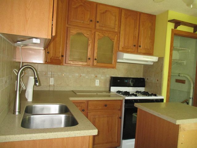 612 Liberty Street, Alma, MI 48801