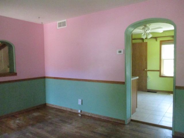 612 Liberty Street, Alma, MI 48801