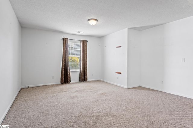 315 Shadowfield Acres Drive, Duncan, SC 29334