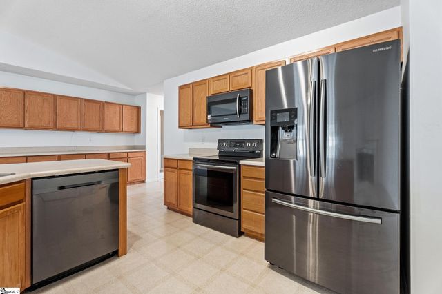 315 Shadowfield Acres Drive, Duncan, SC 29334