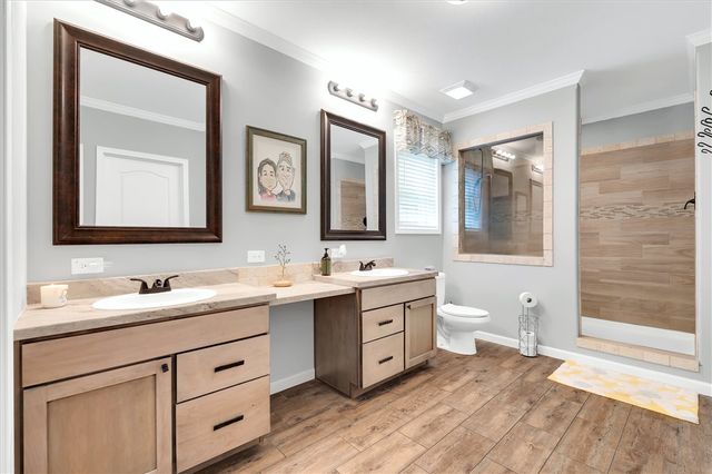 412 Simms School Road, Central, SC 29630