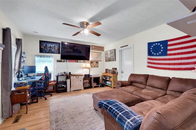 412 Simms School Road, Central, SC 29630