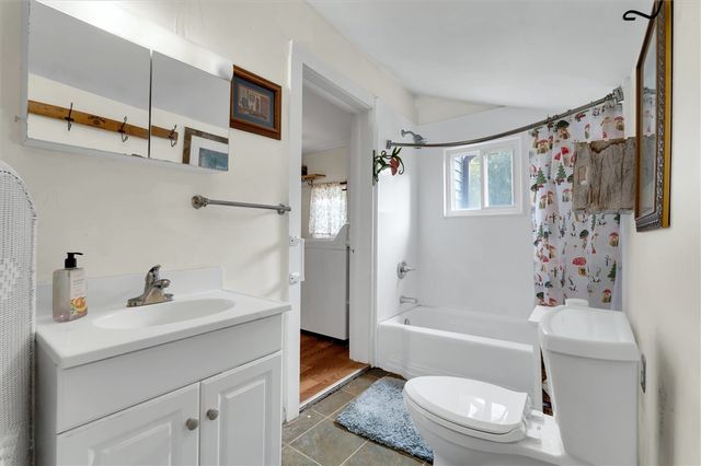 412 Simms School Road, Central, SC 29630