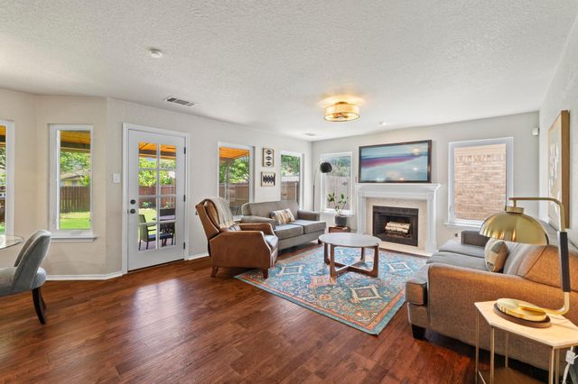 4008 Licorice LN, Austin, TX 78728