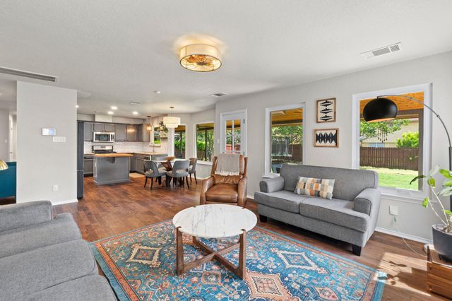 4008 Licorice LN, Austin, TX 78728