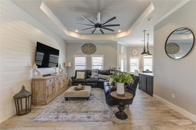 931 Angus Trail, Angleton, TX 77515