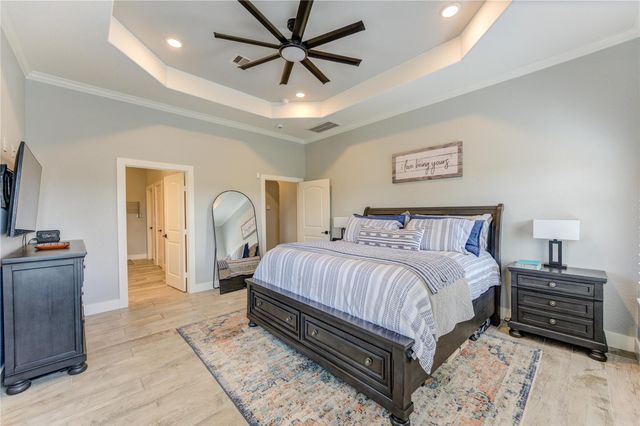 931 Angus Trail, Angleton, TX 77515