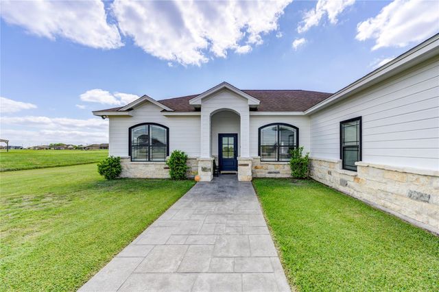 931 Angus Trail, Angleton, TX 77515