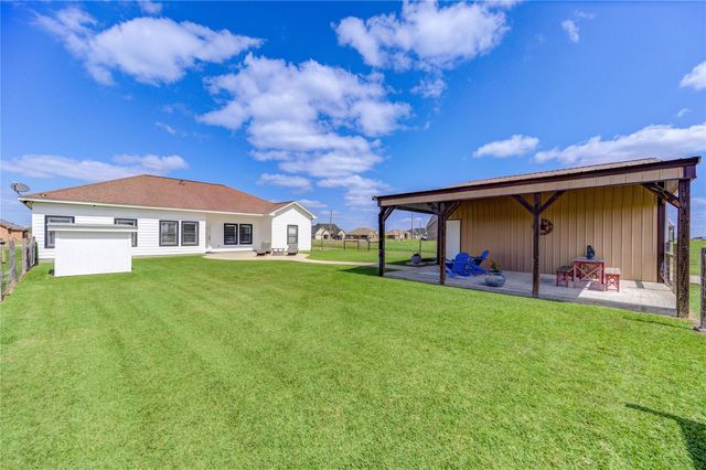 931 Angus Trail, Angleton, TX 77515