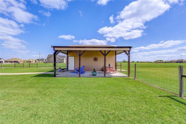 931 Angus Trail, Angleton, TX 77515