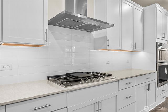 5990 Thornhill Avenue SW, Port Orchard, WA 98367