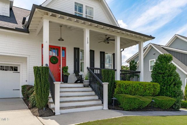 113 Splendid Oak Court, Holly Springs, NC 27540