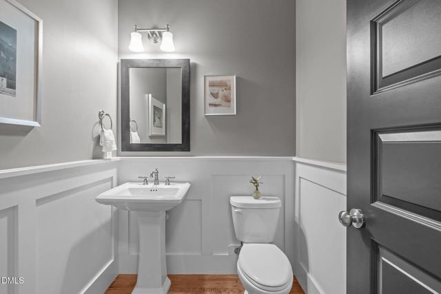 113 Splendid Oak Court, Holly Springs, NC 27540