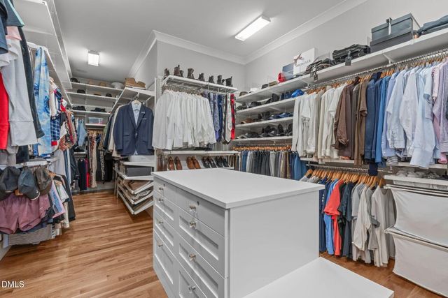 113 Splendid Oak Court, Holly Springs, NC 27540