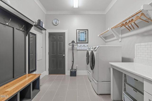 113 Splendid Oak Court, Holly Springs, NC 27540