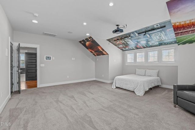 113 Splendid Oak Court, Holly Springs, NC 27540