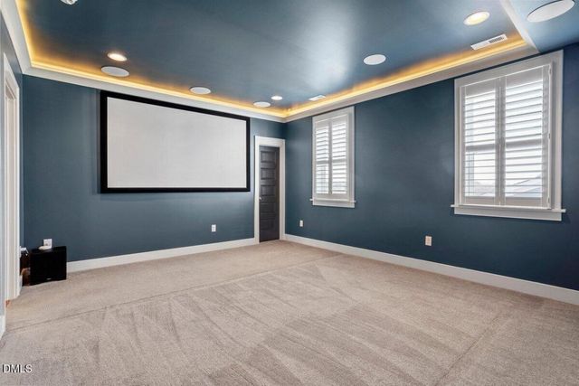 113 Splendid Oak Court, Holly Springs, NC 27540